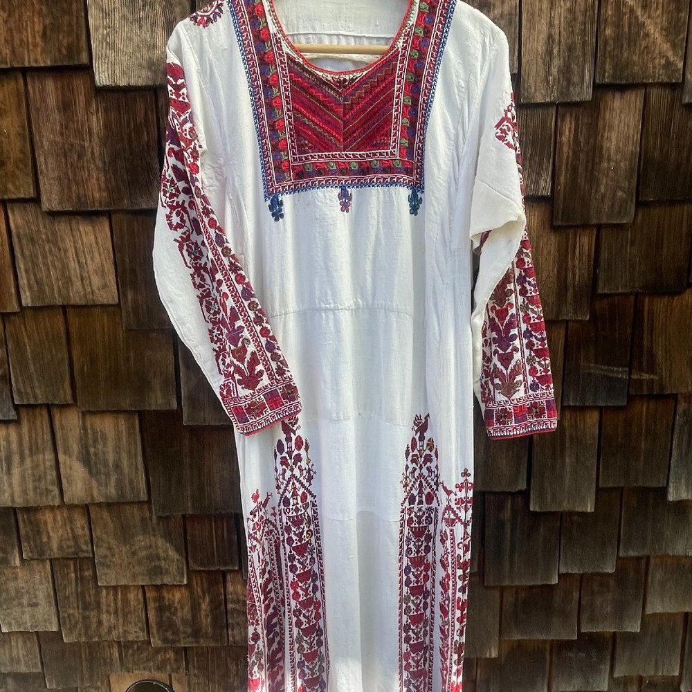 Antique Palestinian Thobe
